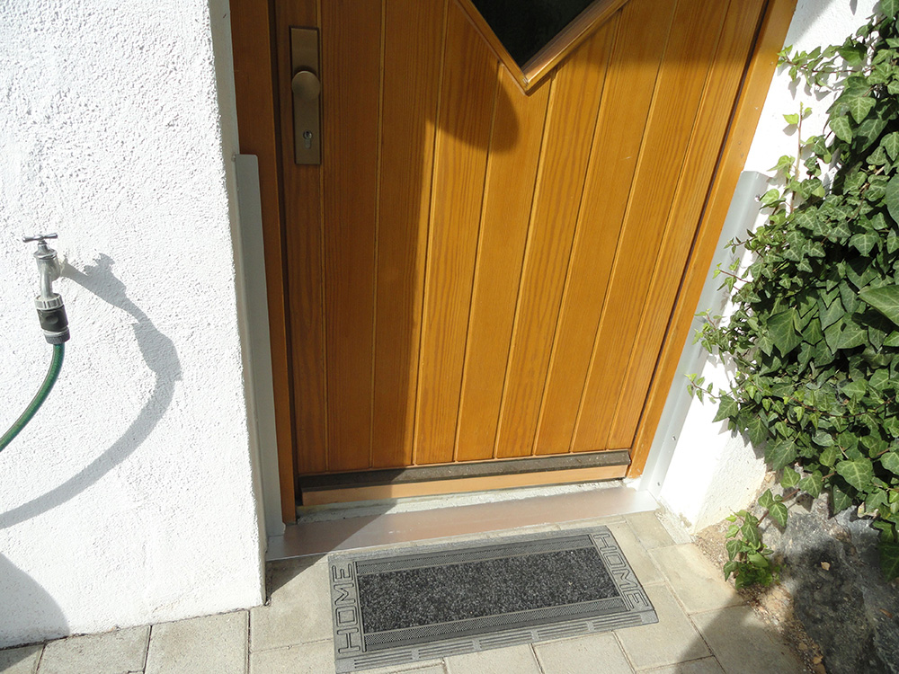 8f63c33cdd60ca546ddfc465de600d871371bac5